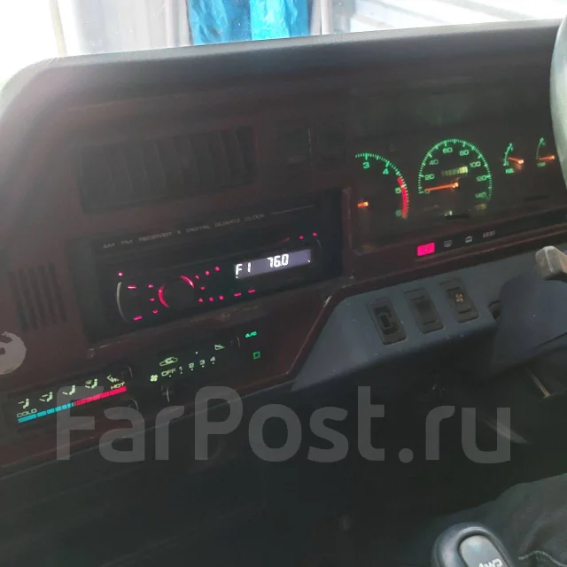 Nissan Caravan. ��������, 4wd, 2.5 (90��.�.), ������, 250 000����. �� ����