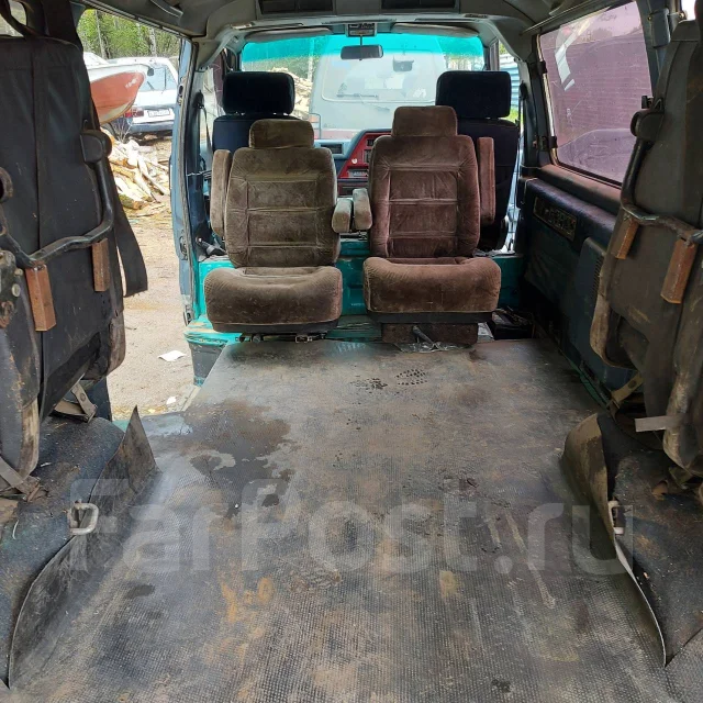 Nissan Caravan. ��������, 4wd, 2.5 (90��.�.), ������, 250 000����. �� ����