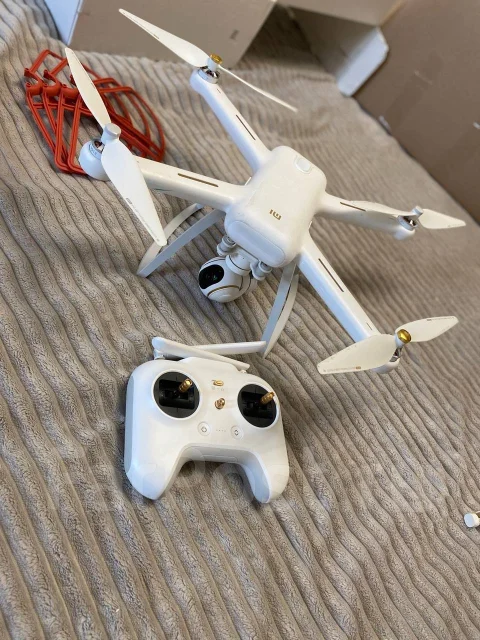 Fimi Mi Drone 4K. � ������� ����