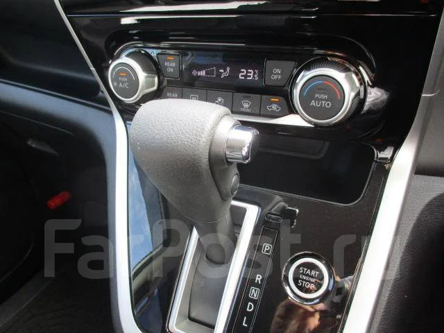 Nissan Serena. �������, ��������, 2.0, ������, 21 555����. ��, �/�. ��� ����� �� ������������ ����