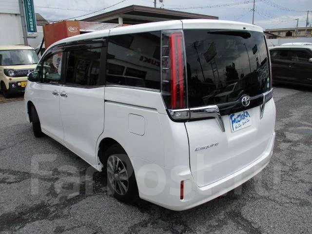 Toyota Esquire. �������, ��������, 2.0, ������, 12 000����. ��. ��� ����� �� ������������ ����