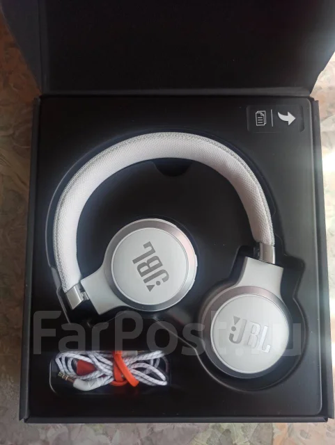 JBL Live ����