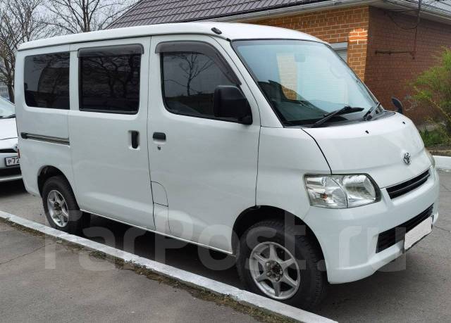 Фото автобусов тойота