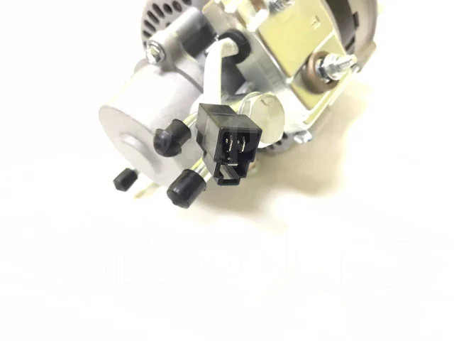 ��������� 2L / 3L / 5L 12V 65A 27030-54130 ����