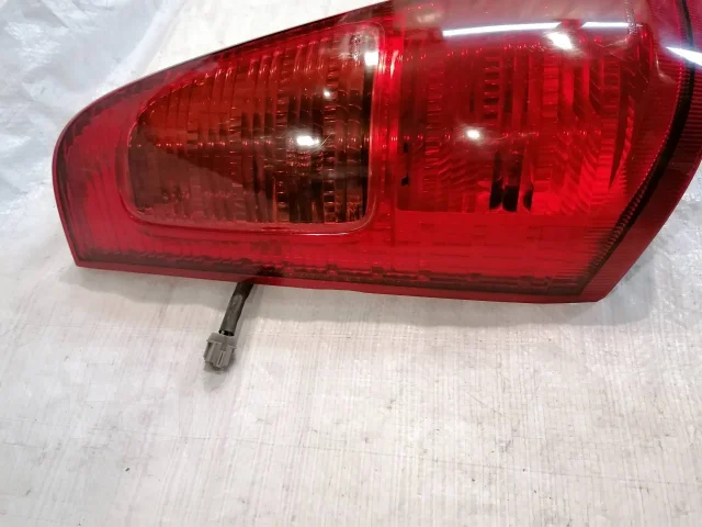���� �� Nissan Serena 4881 ����