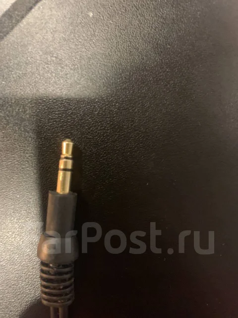 Sennheiser HD 600 ����