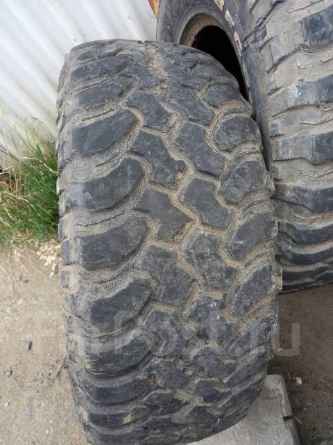 BFGoodrich Mud-Terrain T/A KM.  at, /,  50 % 