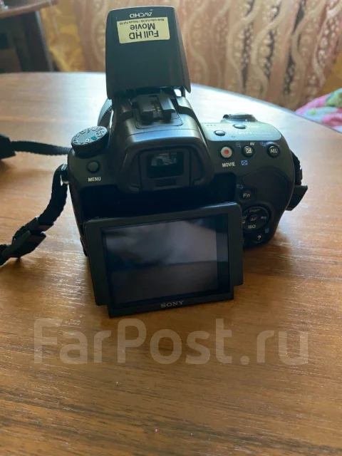 Sony Alpha SLT-A37 ����