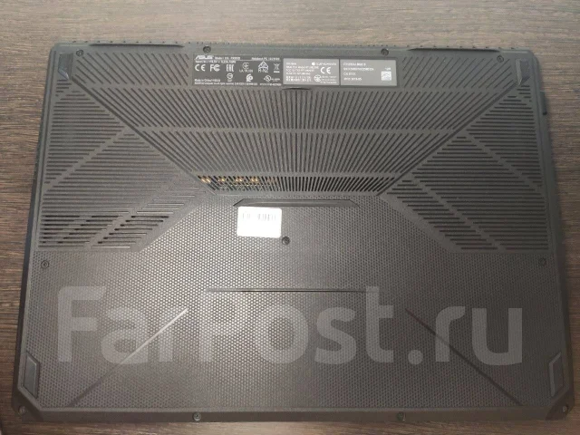 Asus TUF Gaming FX505DU. 15.6", 4����, ��� 16 ��, ���� 512���, WiFi: 1, Bluetooth: 1 ����