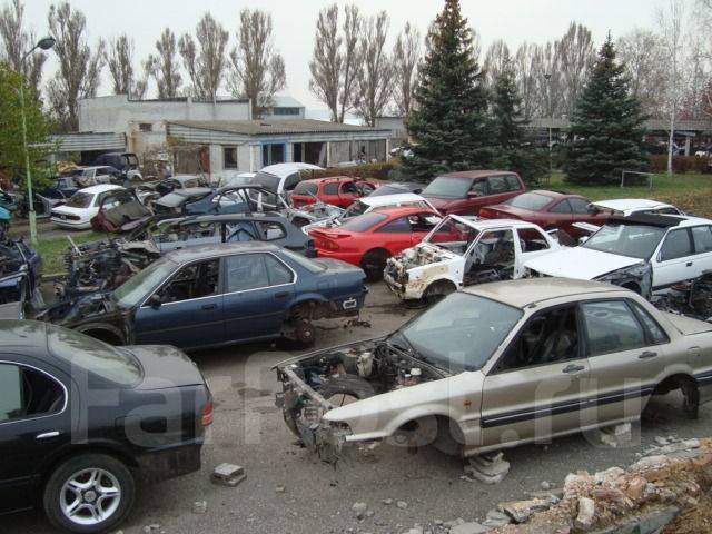 Возьму сниму в Аренду помещение кузовной, шиномонтаж, автосервис бокс ...