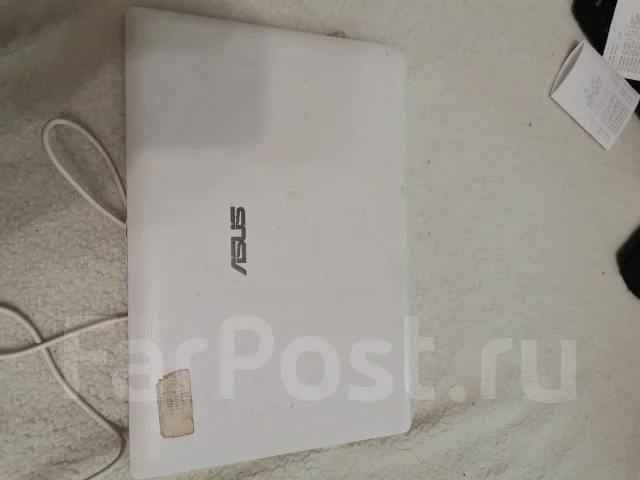 Asus Eee PC X101H. WiFi: 1 ����