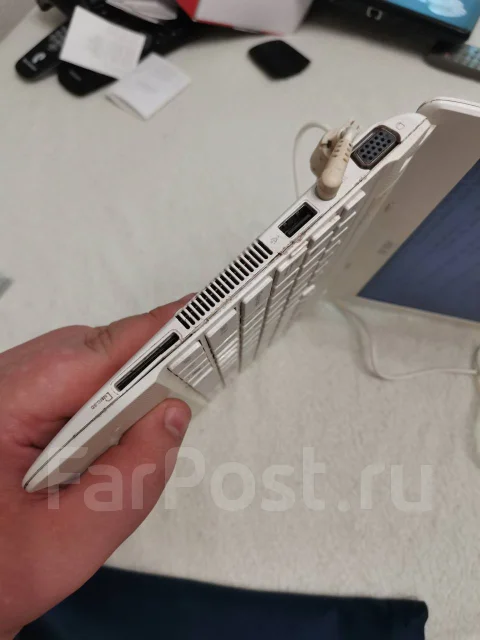 Asus Eee PC X101H. WiFi: 1 ����