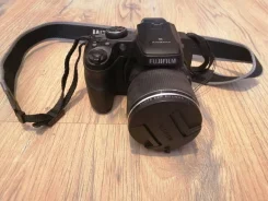 Fujifilm FinePix S9200 ����