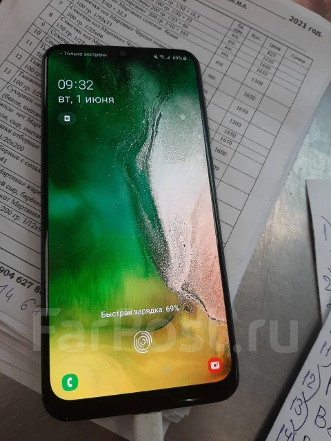 Samsung Galaxy A50. �/�, ������, 4G LTE, NFC ����