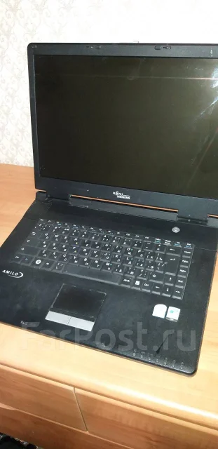 Fujitsu Amilo Li 3910 ����