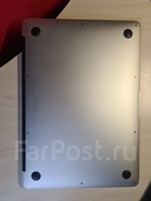 Apple MacBook Air 13 2015 Early. 13.3", ��� 4 ��, ���� 121���, WiFi: 1, Bluetooth: 1 ����