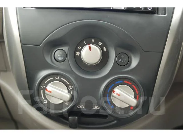 Nissan March. ��������, 4wd, 1.2 (79��.�.), ������, 44 000����. ��, �/�. ��� ����� �� ������������ ����