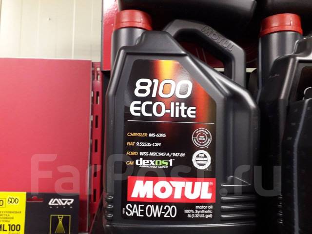Масло мотюль 0w20. Motul Eco Lite 0w20. Motul 8100 Eco-Lite 0w-20. Motul 8100 Eco-Lite 0w20 4 л. Motul 8100 Eco-clean 0w20, 5л.