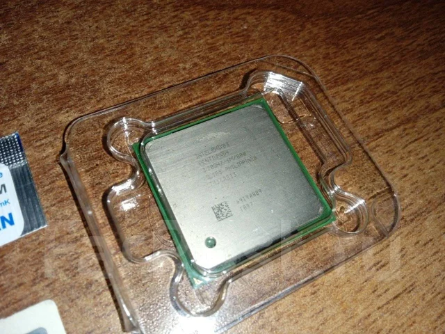 Intel Pentium 4 ����