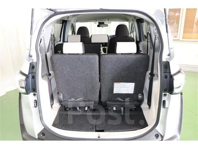 Toyota Sienta. �������, ��������, 1.5 (74��.�.), ������, 24 000����. ��, �/�. ��� ����� �� ������������ ����