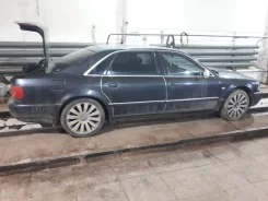 Audi A8. D4D2 ����