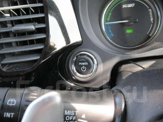 Mitsubishi Outlander. ��������, 4wd, 2.0 (118��.�.), ������, 41 000����. ��, �/�. ��� ����� �� ������������ ����