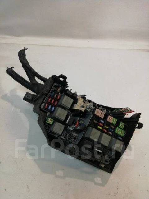 Блок предохранителей Ford Mondeo 2 1998 купить бу по цене 1745 руб. Z32070598 - 