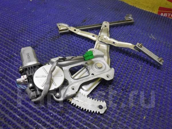 Как снять моторчик стеклоподъемника субару форестер sg5 - 98 фото