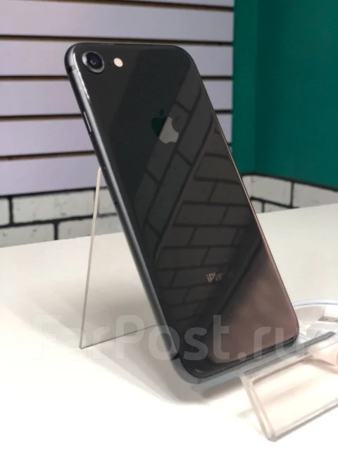 Apple iPhone 8. �/�, ������, 4G LTE, NFC ����