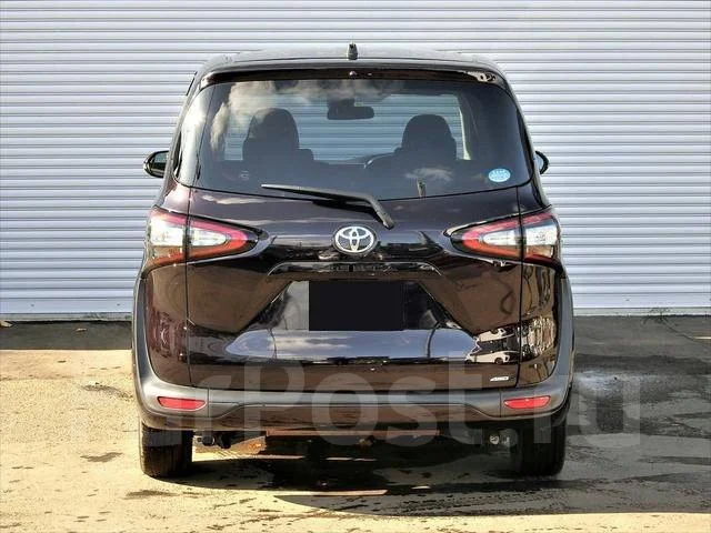 Toyota Sienta. �������, ��������, 1.5 (109��.�.), ������, 70����. ��, �/�. ��� ����� �� ������������ ����
