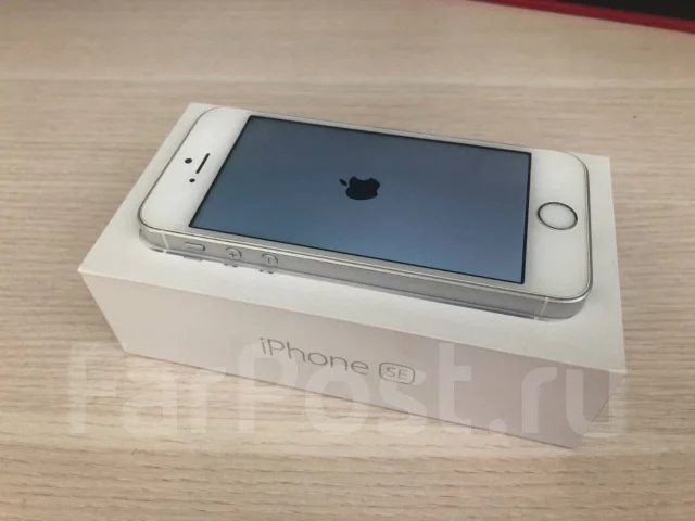 Apple iPhone SE. �/�, ����� ����