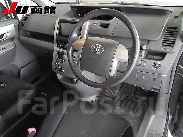 Toyota Voxy. �������, 4wd, 2.0, ������, 50 000����. ��, �/�, ��� ���. ��� ����� �� ������������ ����