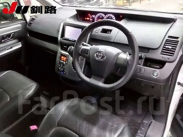 Toyota Voxy. �������, 4wd, 2.0, ������, 50 000����. ��, �/�. ��� ����� �� ������������ ����
