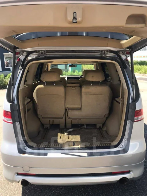 Honda Elysion. RR3 ����
