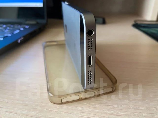 Apple iPhone SE. �/�. ��� ����� �� ���������� ����