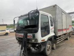 Isuzu Forward ����