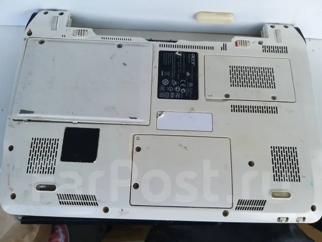 Acer Aspire One. 10.2", 1 500����, ��� 256 �� � ������, ���� 4 500���, WiFi: 1, Bluetooth: 1, ����������� �� 1��. ����
