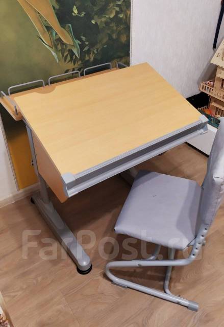 Стол-парта растущая со стулом - Мебель во Владивостоке