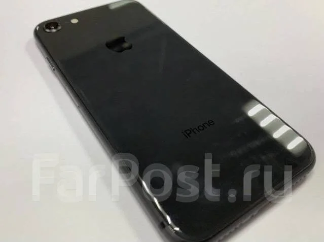 Apple iPhone 8. �/�, ������, 3G, 4G LTE, NFC ����
