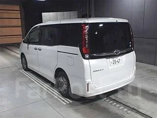 Toyota Esquire. �������, ��������, 2.0 (152��.�.), ������, 24 000����. ��, �/�. ��� ����� �� ������������ ����