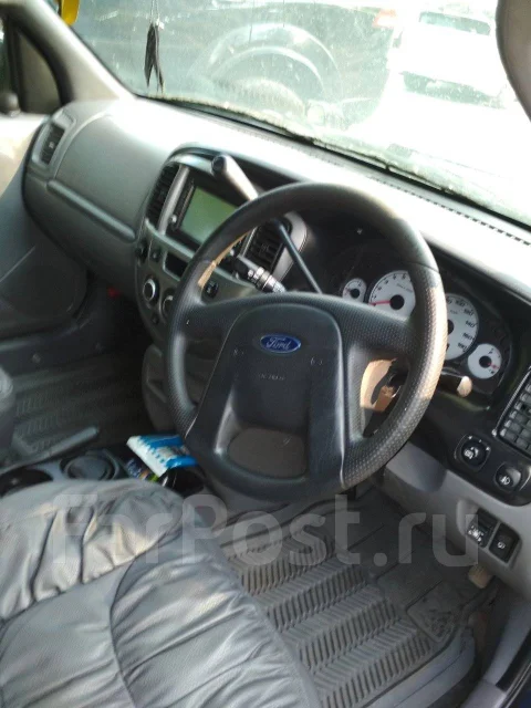 Ford Escape. EPFWF, AJ ����