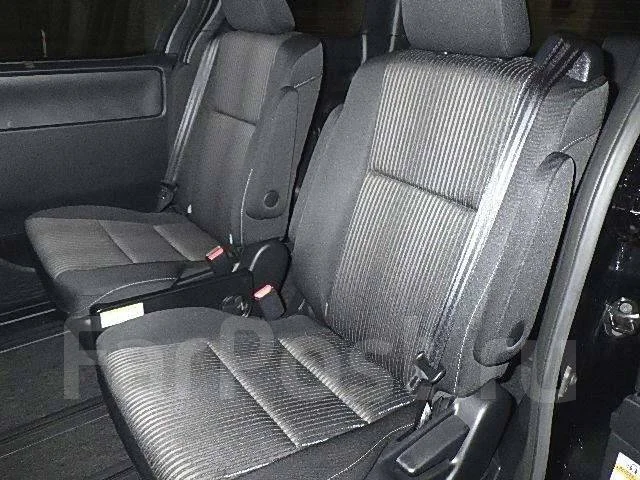 Toyota Voxy. �������, ��������, 2.0, ������, 25 000����. ��, �/�. ��� ����� �� ������������ ����