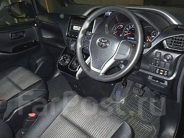 Toyota Voxy. �������, ��������, 2.0, ������, 25 000����. ��, �/�. ��� ����� �� ������������ ����