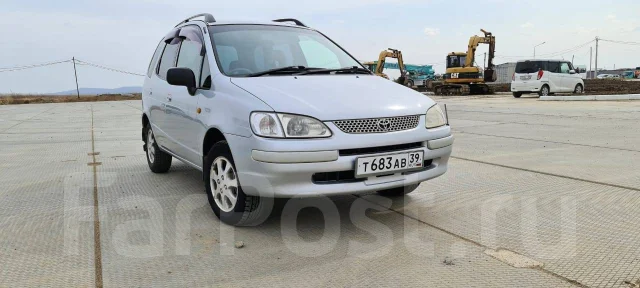 Toyota Corolla Spacio. �������, ��������, 1.6 (110��.�.), ������, 140 000����. �� ����