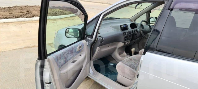 Toyota Corolla Spacio. �������, ��������, 1.6 (110��.�.), ������, 140 000����. �� ����