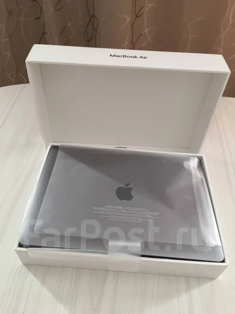 Apple MacBook Air 13 2020. 13.3", 1,6����, ��� 8 ��, ���� 128���, ����������� �� 10��. ����