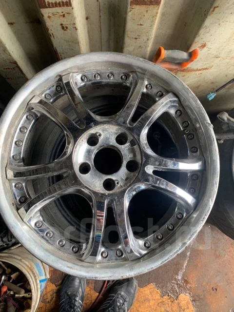 Jawa. x18", 5x114.3 ����
