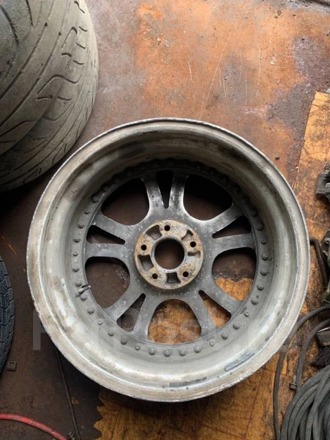 Jawa. x18", 5x114.3 ����