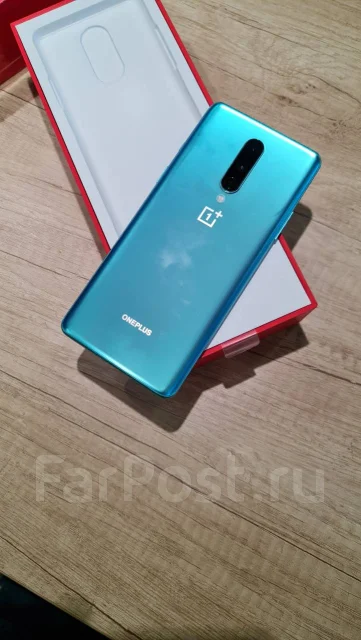 OnePlus 8. �/� ����