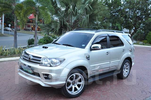 Toyota Fortuner 2005 Р±РµР»С‹Р№